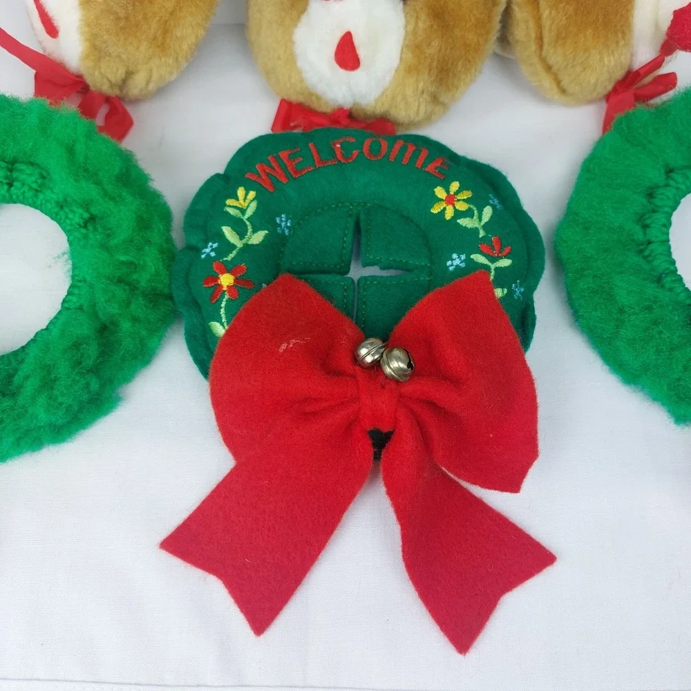 8 Vintage Christmas‎ Door Knob Covers Knobbies Bear Lamb Handmade Wreath Crochet